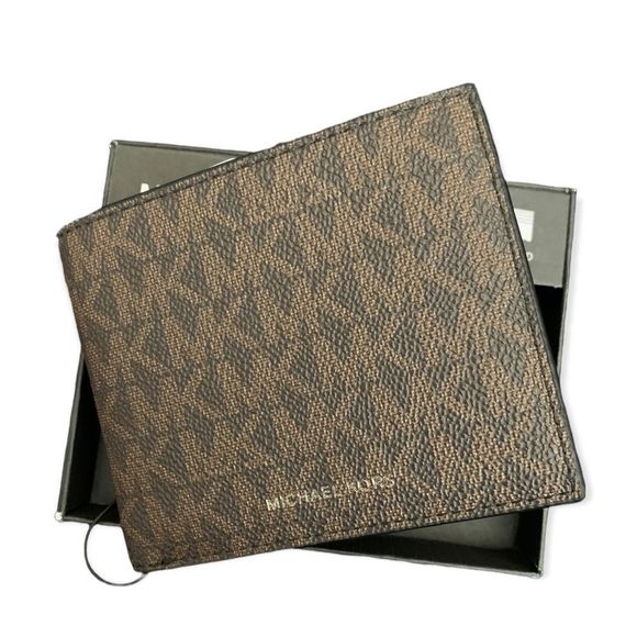 Michael Kors Other - 𝅺nwt Mens Michael Kors  jet set wallet in brown